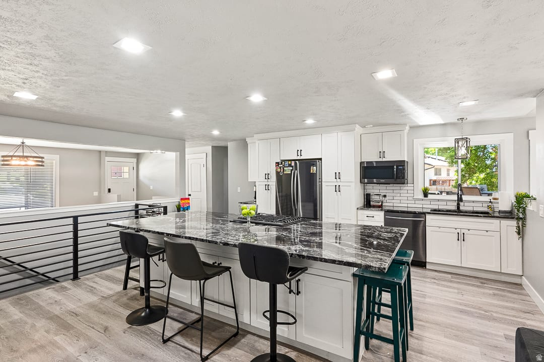 LITTLE WILLOW ESTATES - Residential