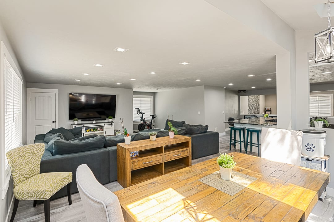 LITTLE WILLOW ESTATES - Residential