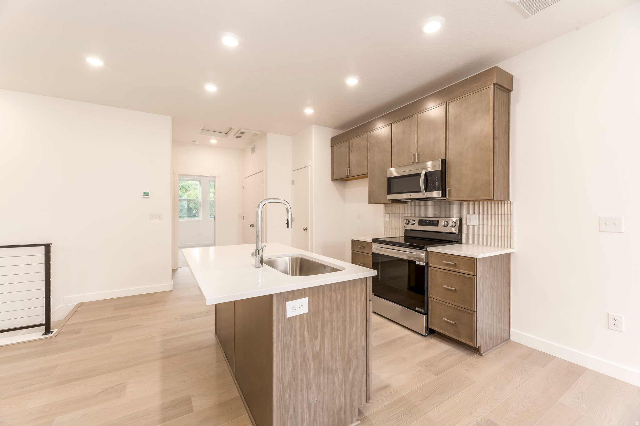 BISHOP PLACE - Residential