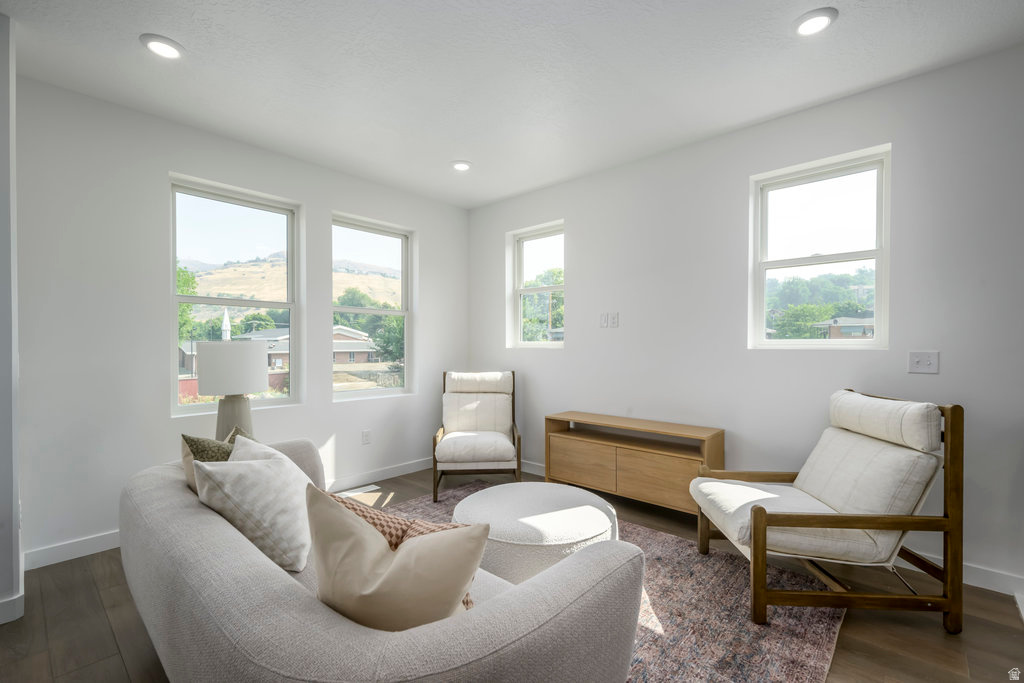 BISHOP PLACE - Residential