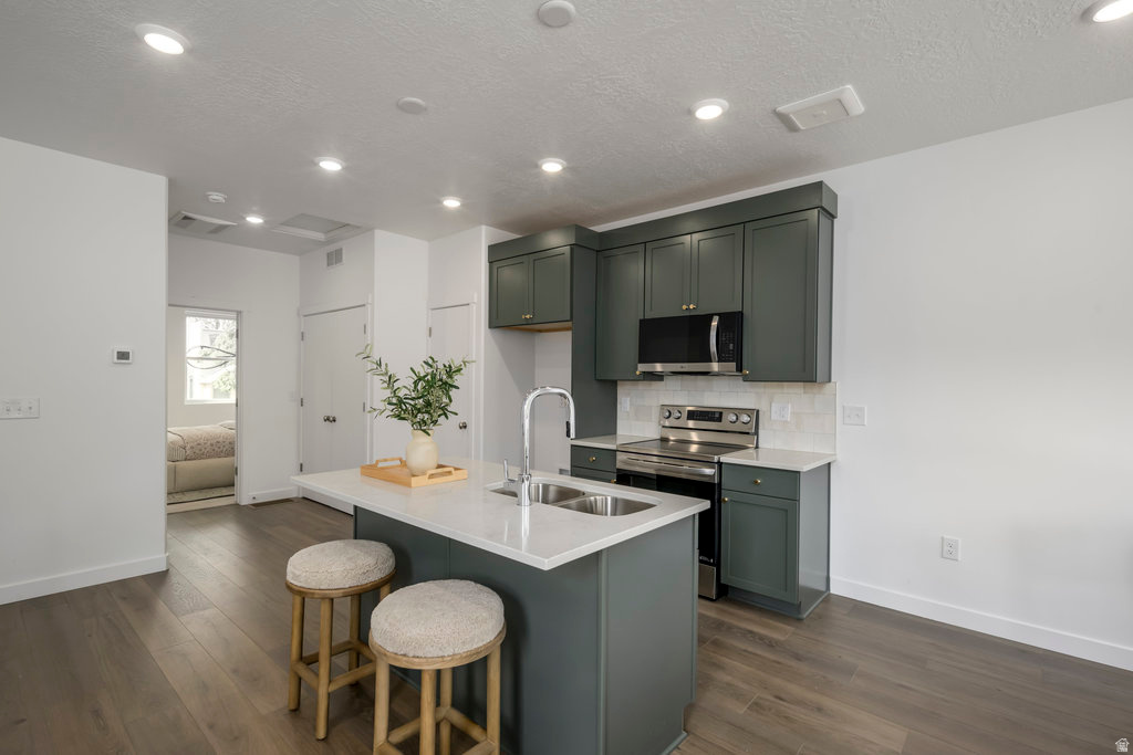 BISHOP PLACE - Residential