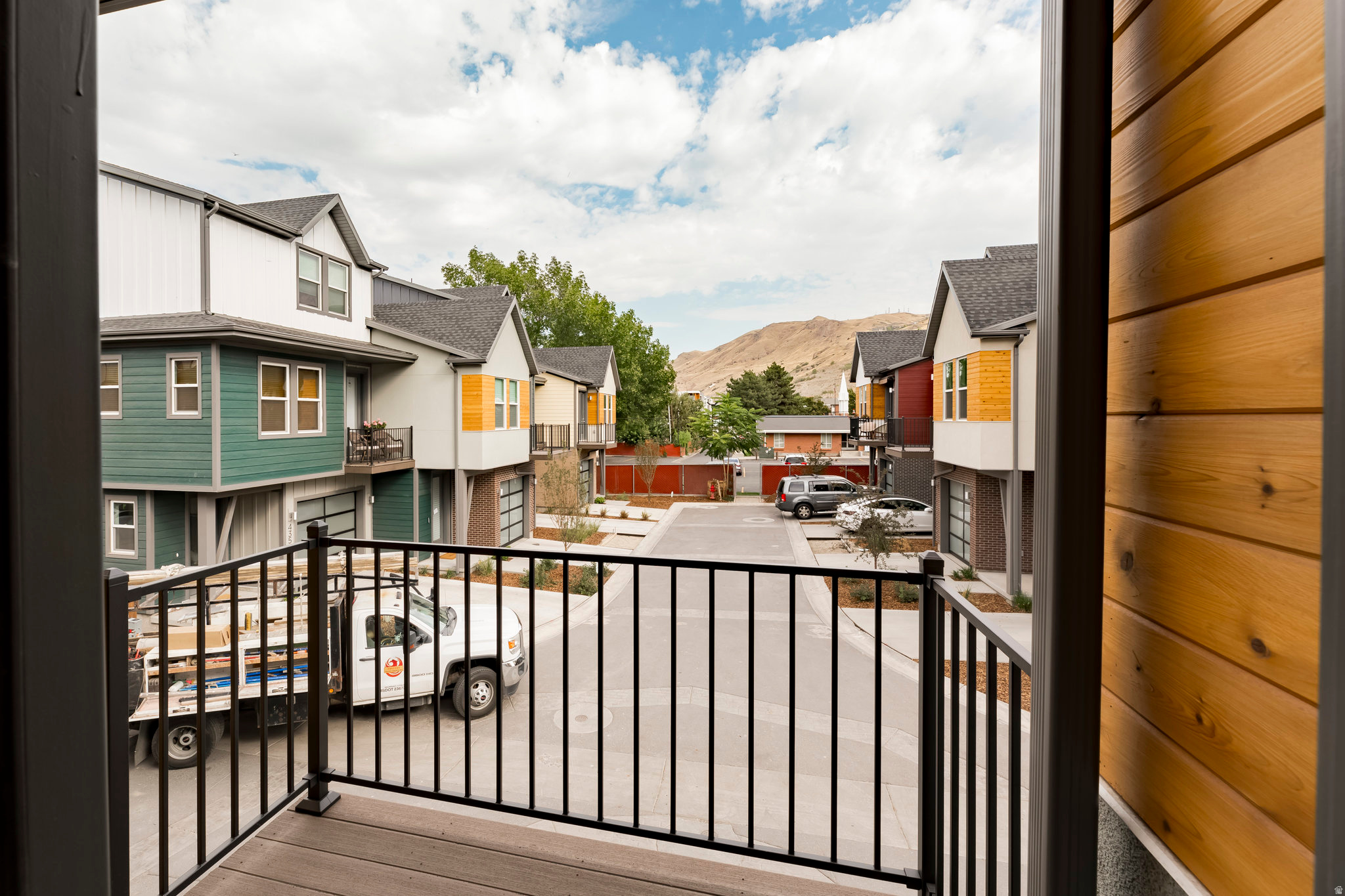 BISHOP PLACE - Residential