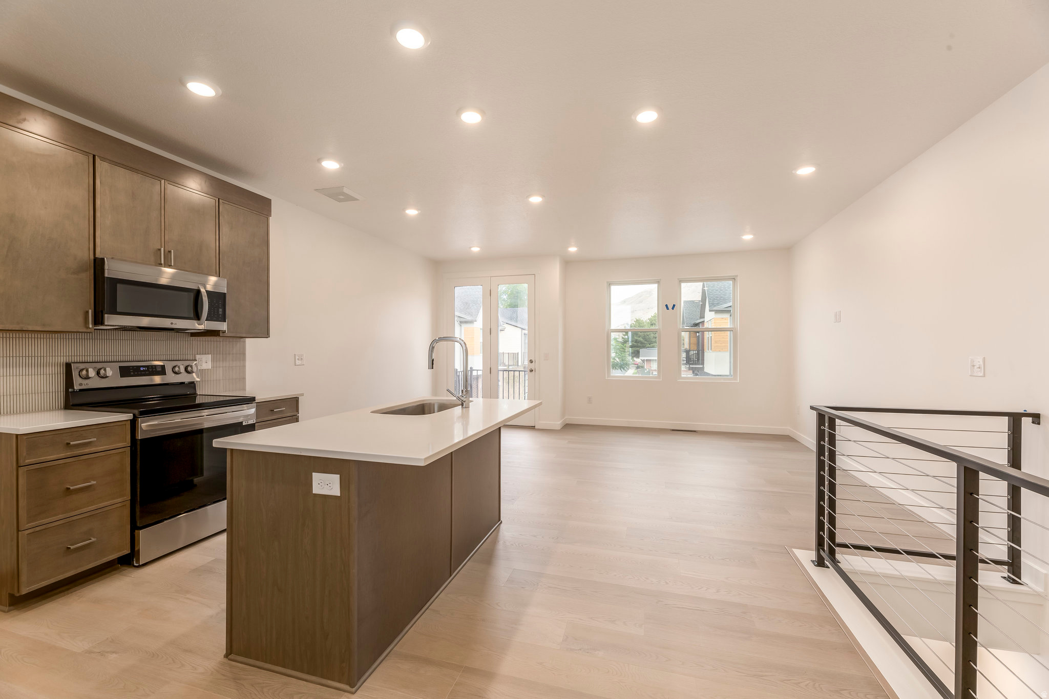 BISHOP PLACE - Residential