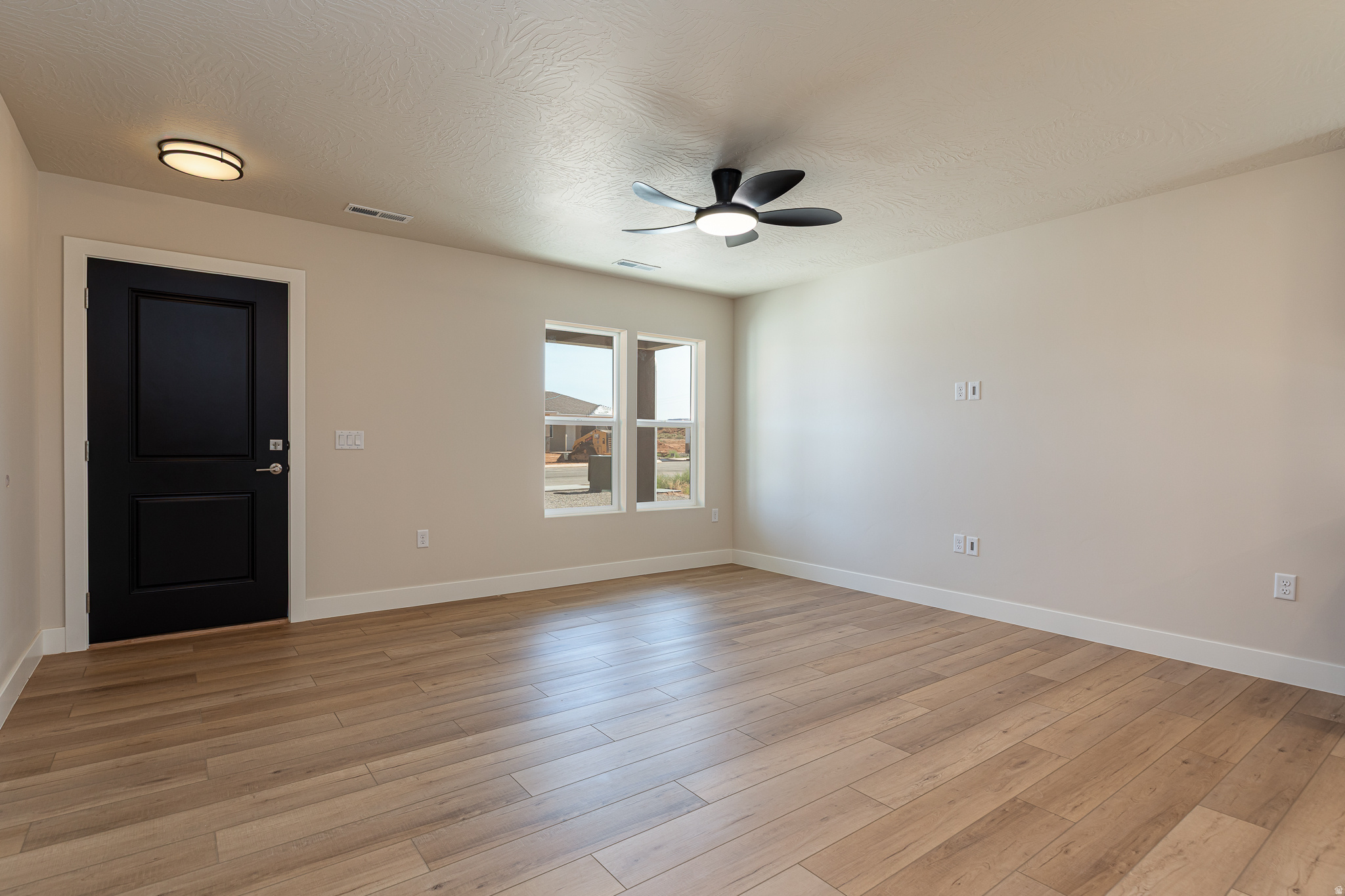 NORTH RIM ESTATES - Residential