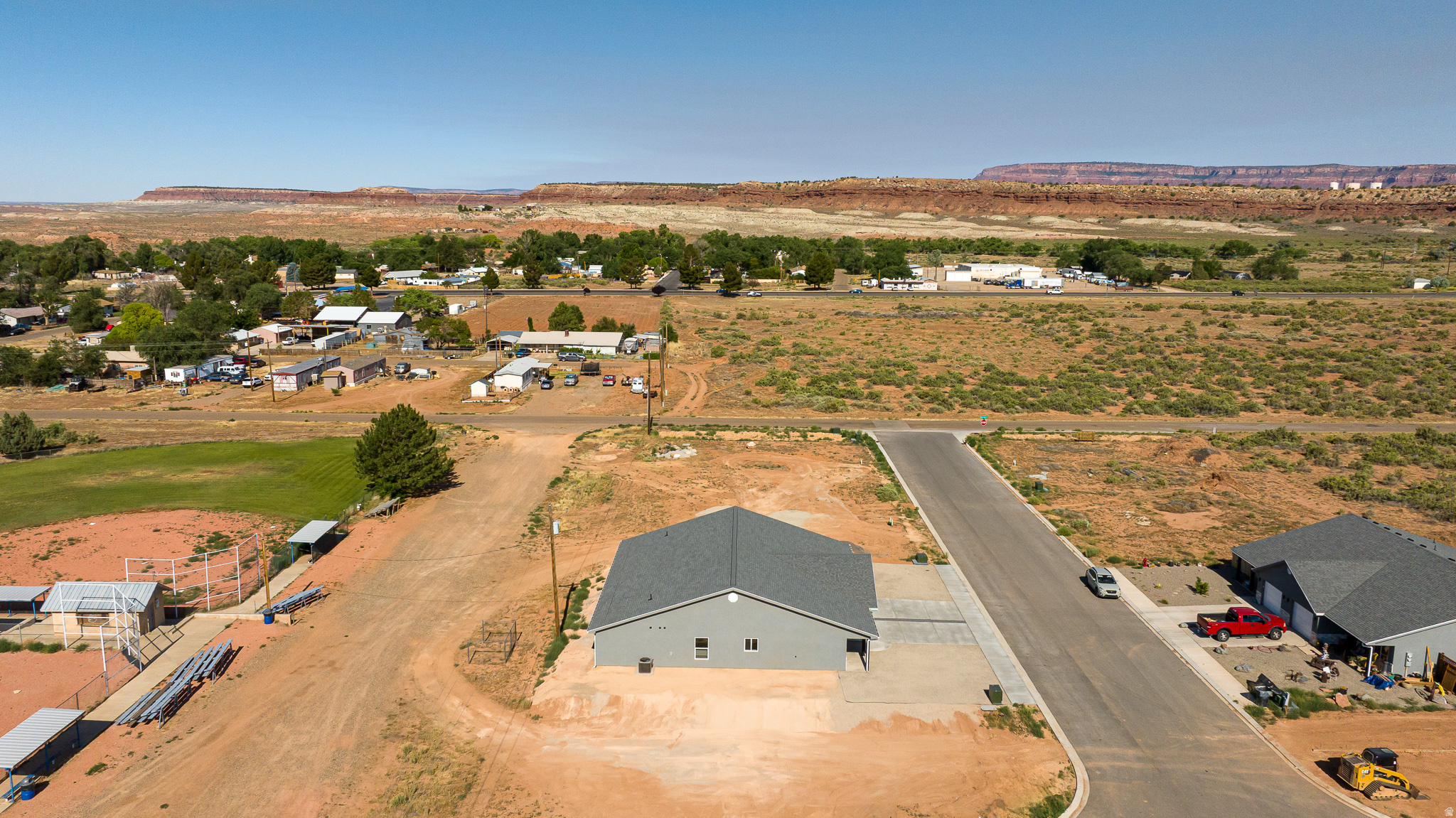 NORTH RIM ESTATES - Residential