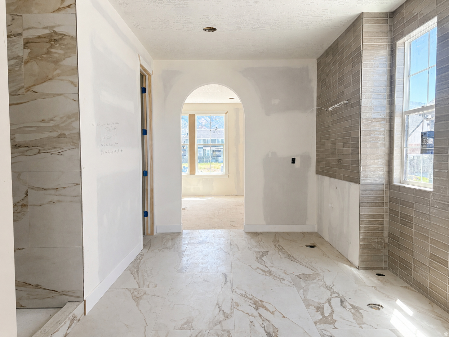 CHESTNUT FARMS - Residential