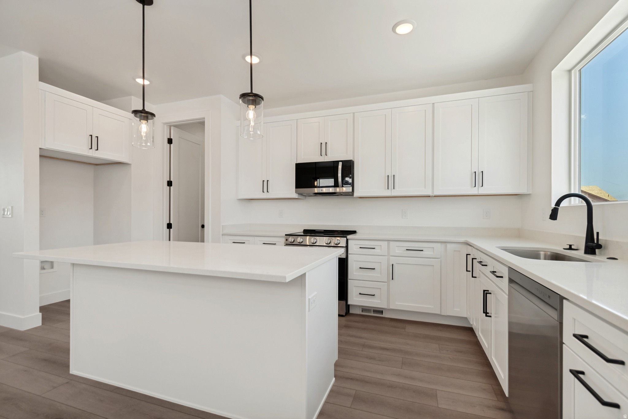 TOWNS AT BRYLEE FARMS - Residential
