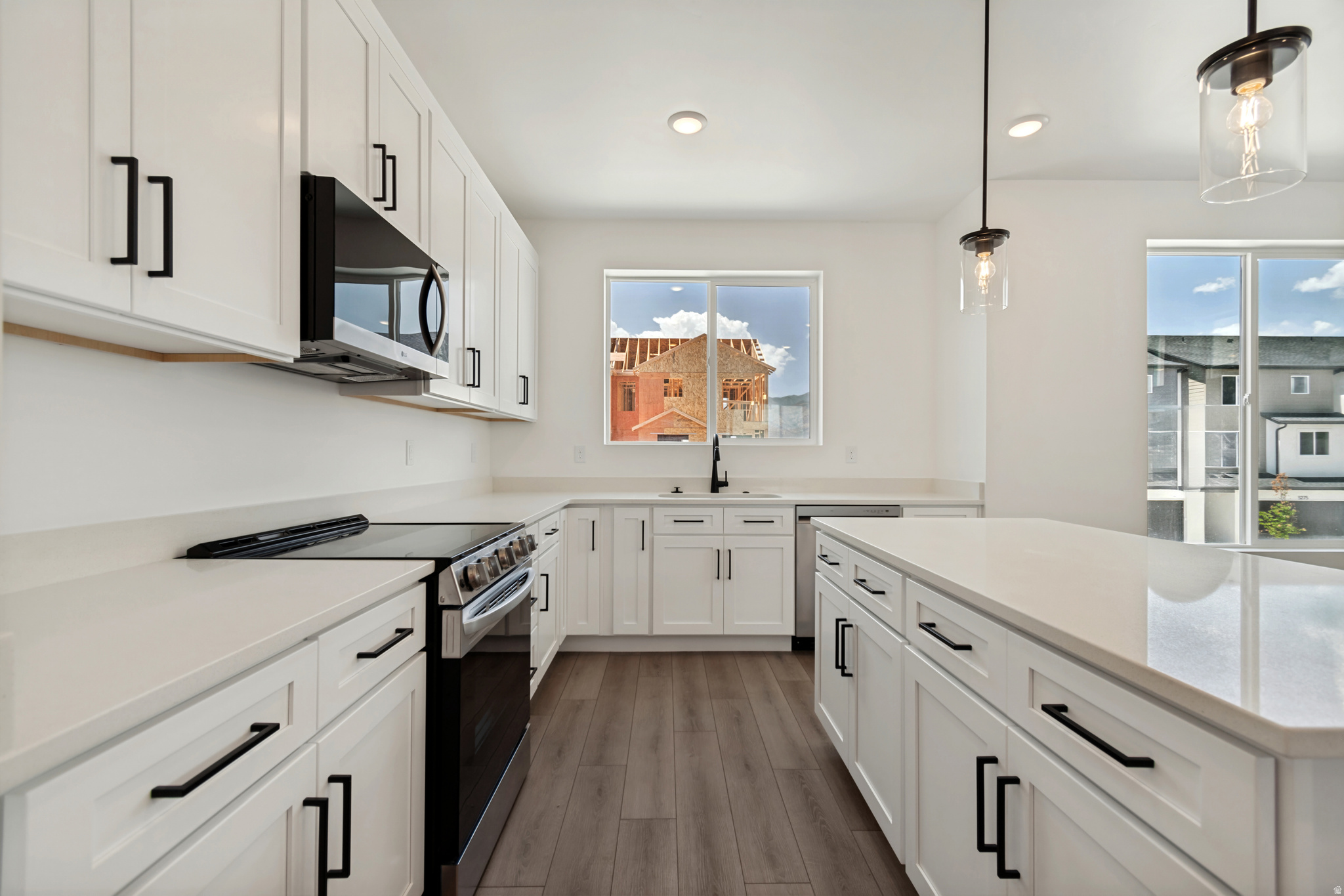 TOWNS AT BRYLEE FARMS - Residential