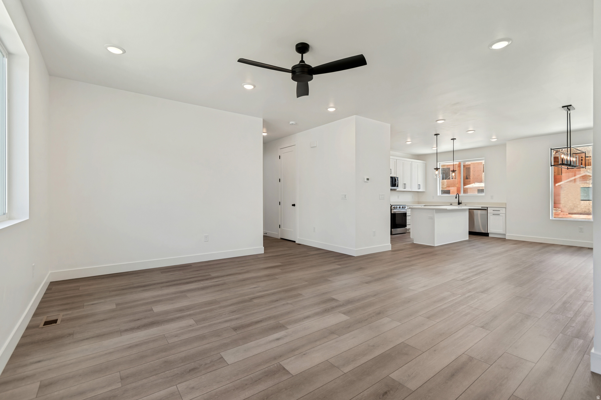 TOWNS AT BRYLEE FARMS - Residential