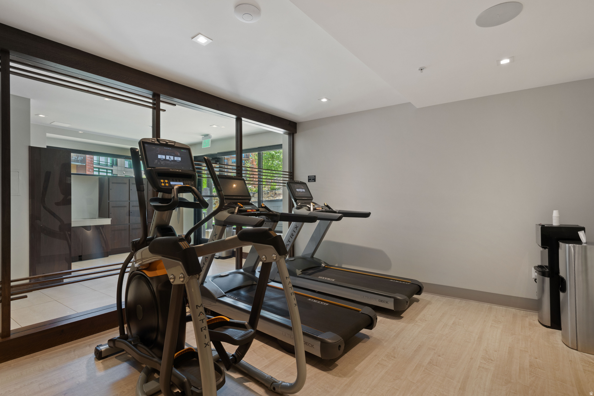 LIFT CONDOS - Residential
