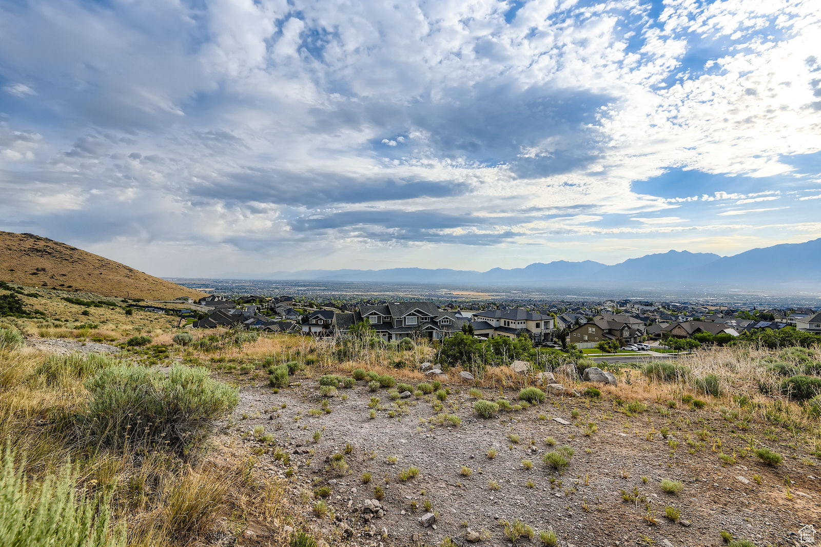 LOOKOUT RIDGE - Land