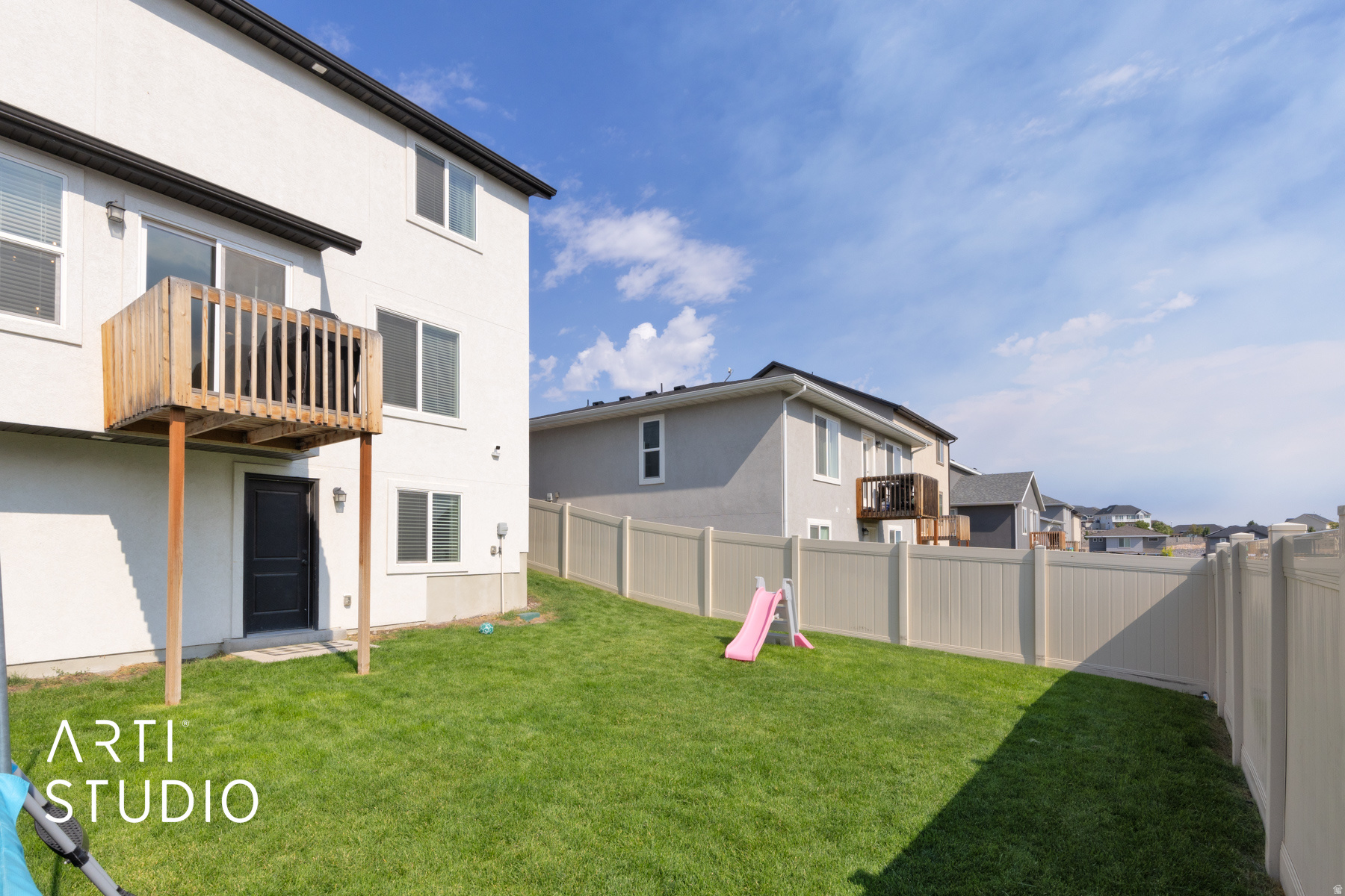 RIDGE - Residential