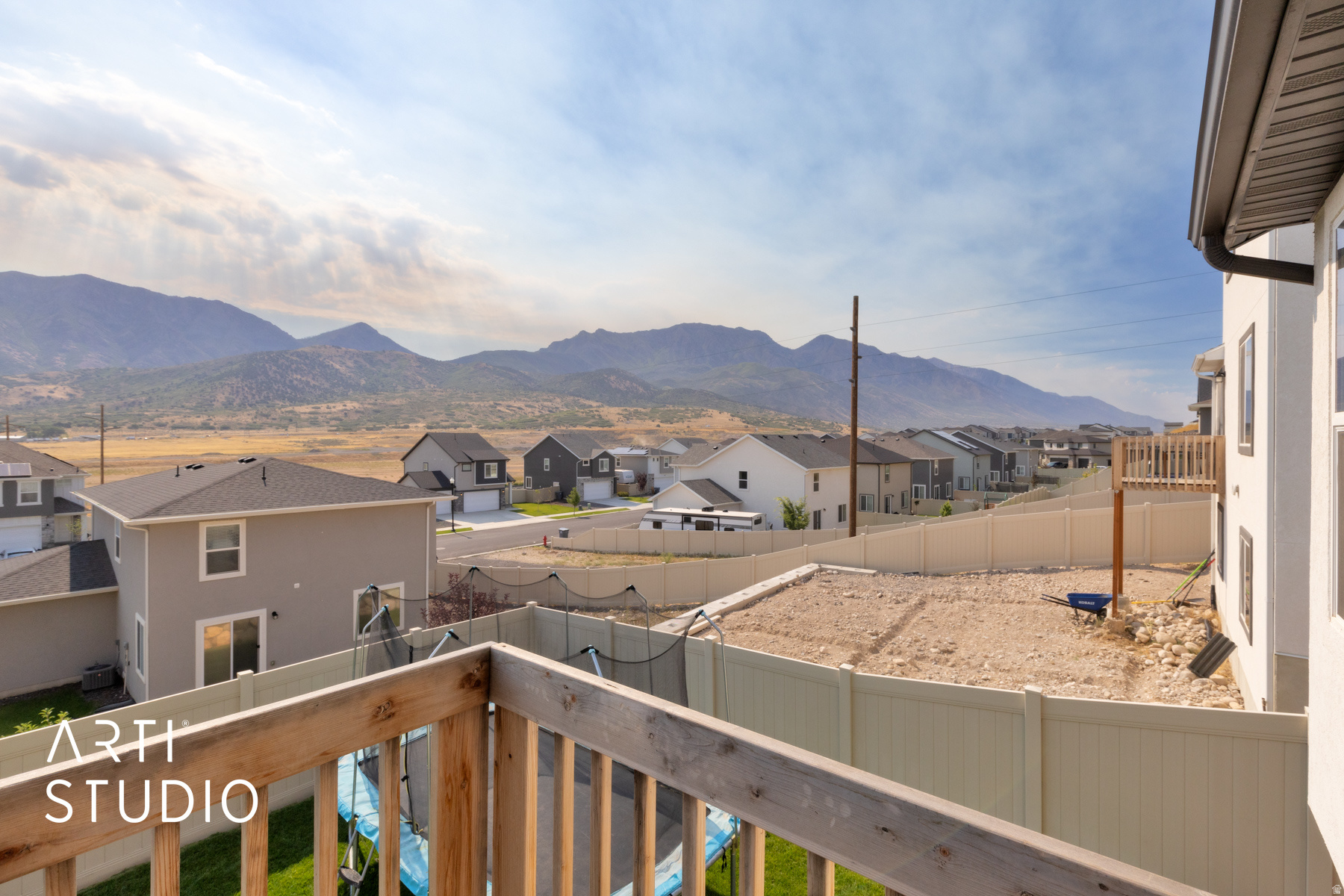RIDGE - Residential