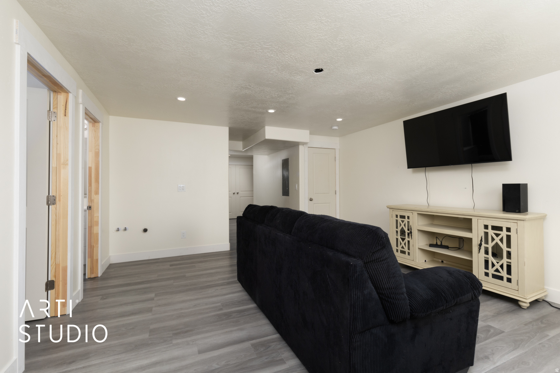 RIDGE - Residential