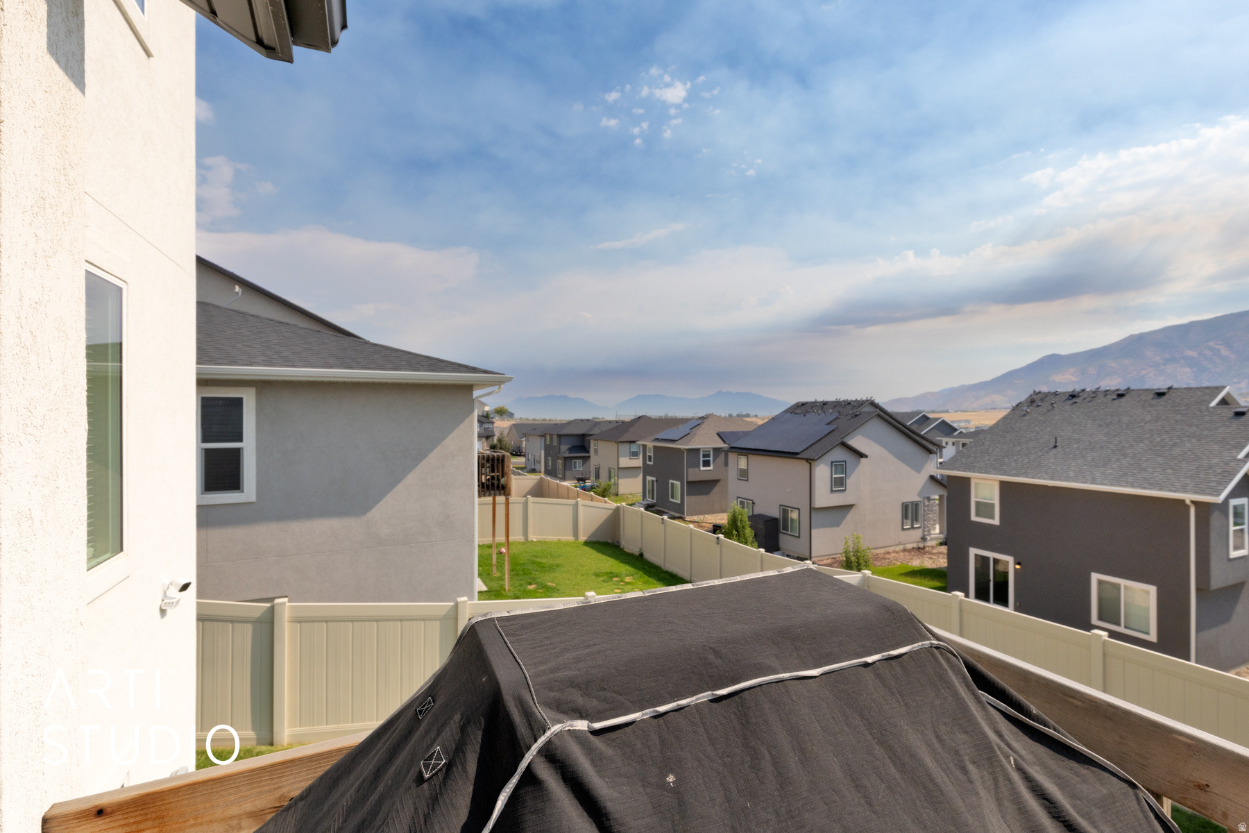 RIDGE - Residential