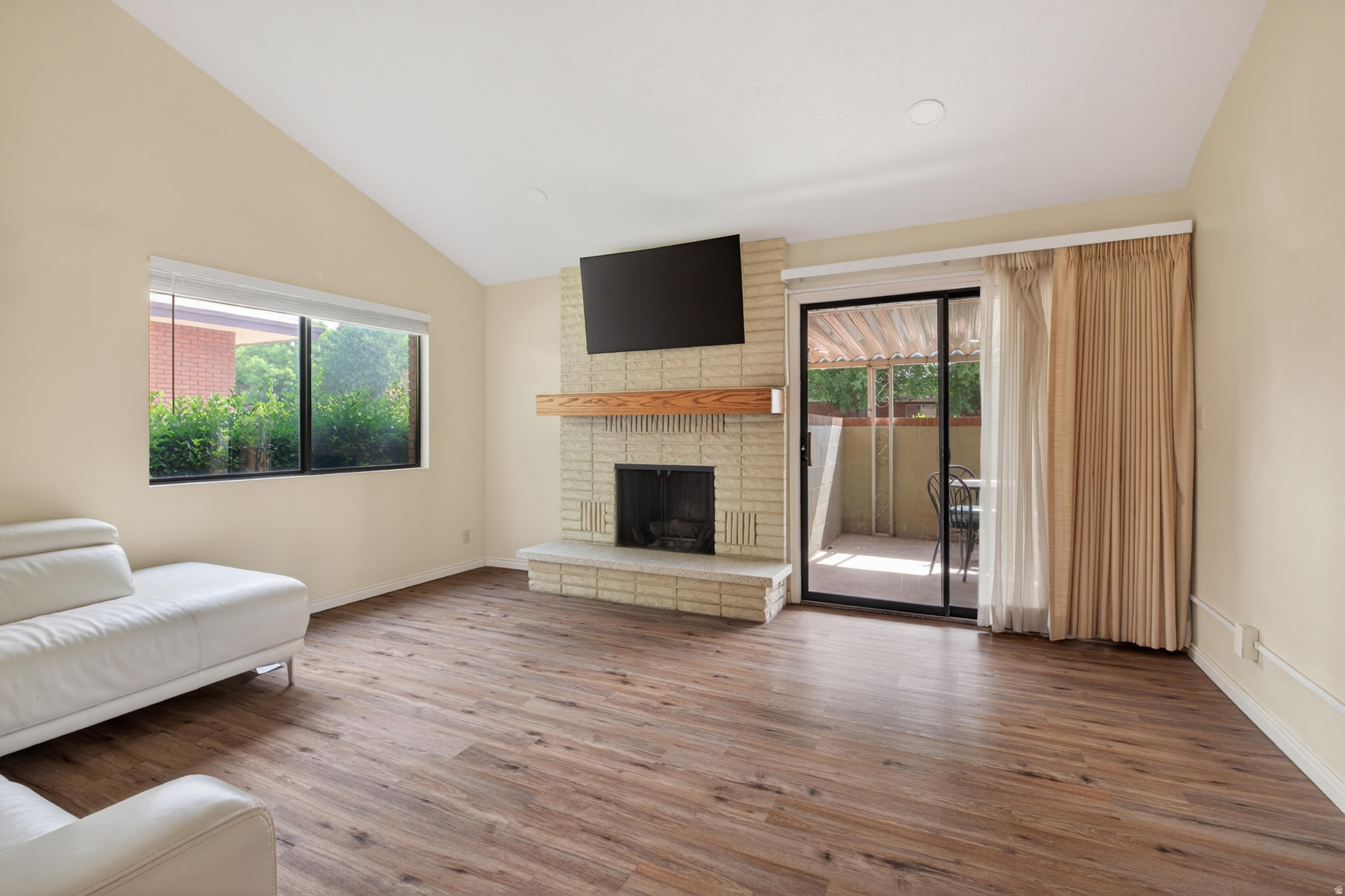 ST GEORGE SNOW PRK TOWNHOMES - Residential