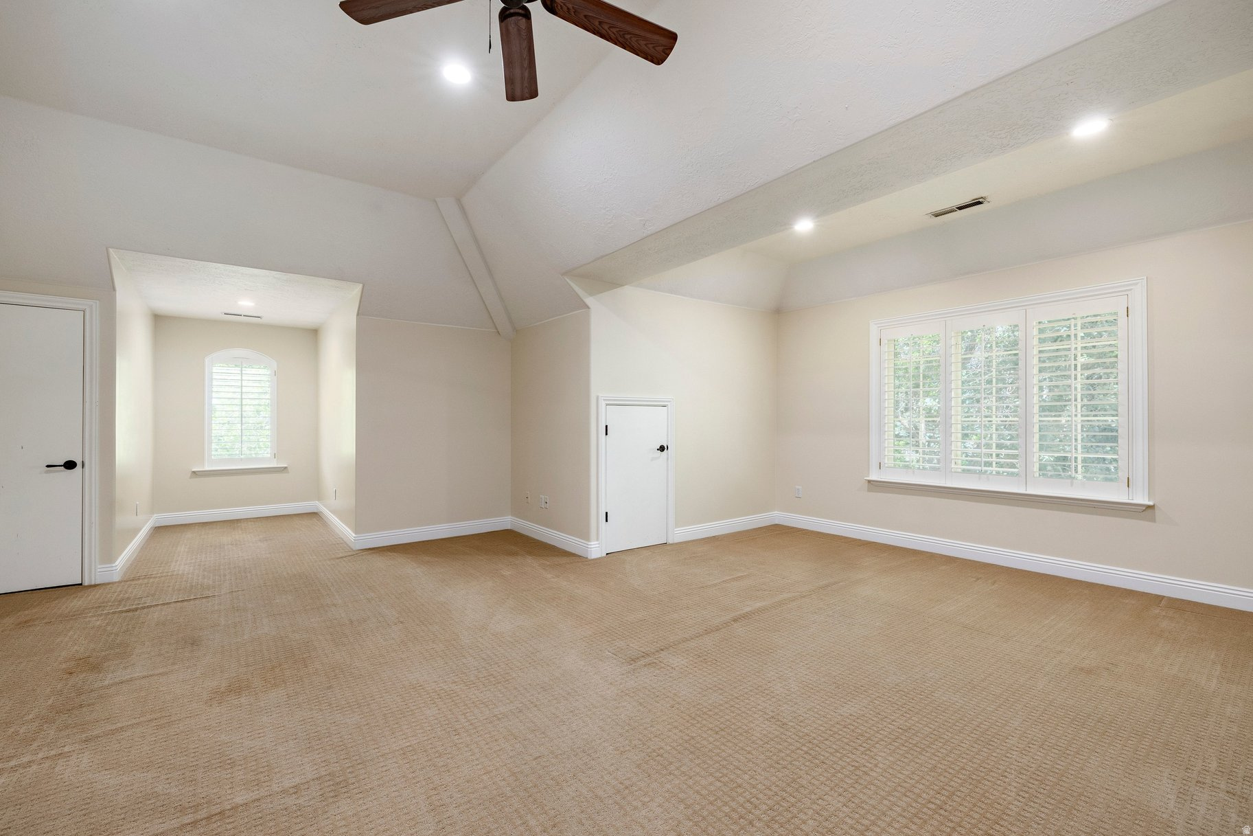 HIDDEN OAK E - Residential