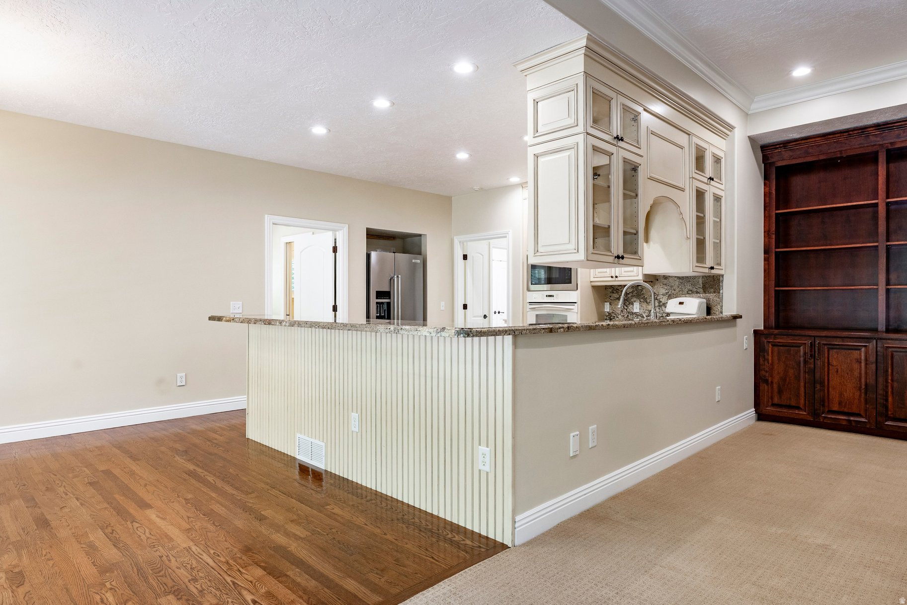 HIDDEN OAK E - Residential