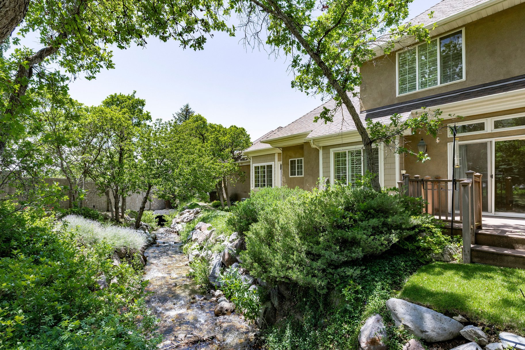 HIDDEN OAK E - Residential