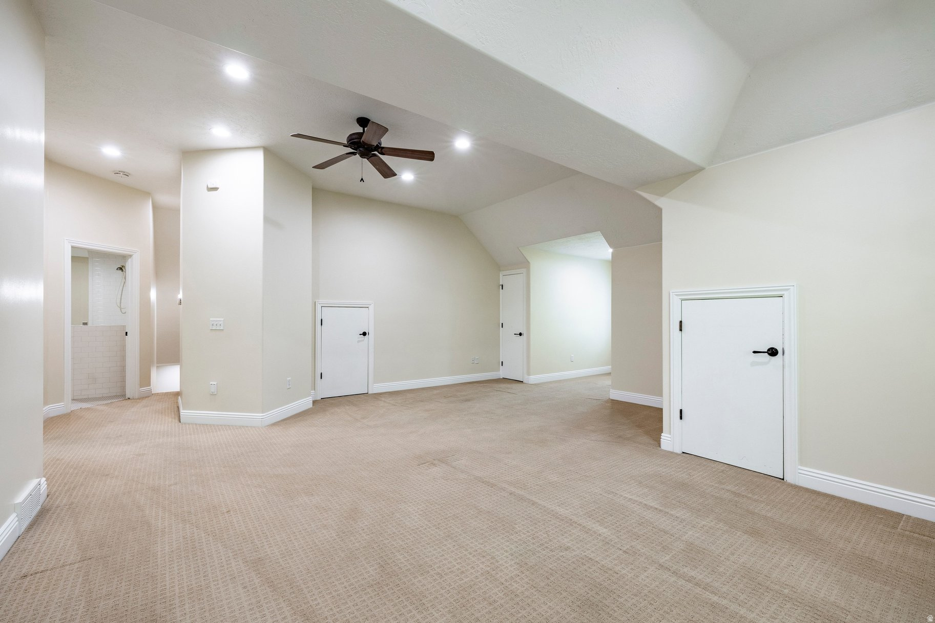 HIDDEN OAK E - Residential