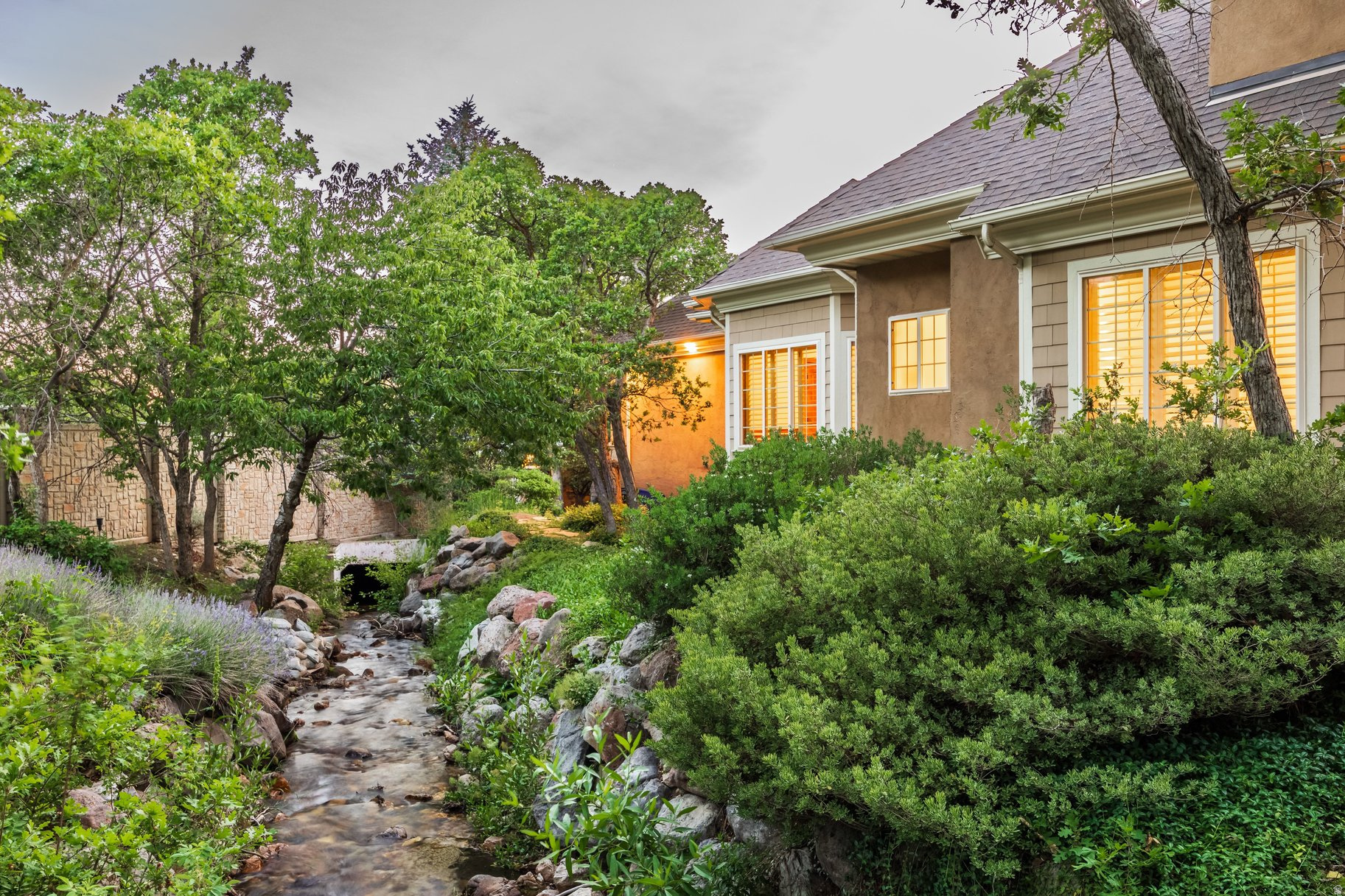 HIDDEN OAK E - Residential