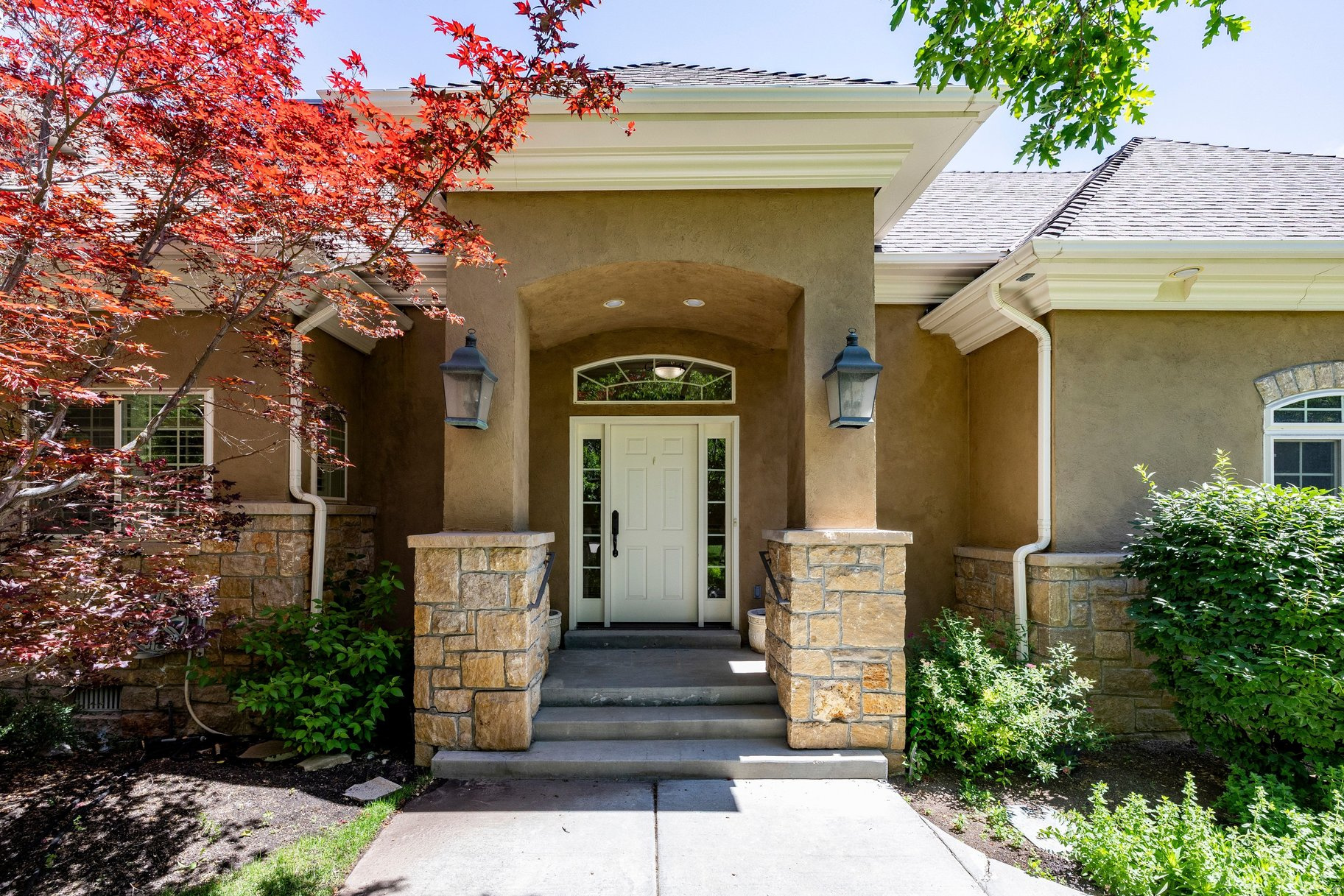 HIDDEN OAK E - Residential