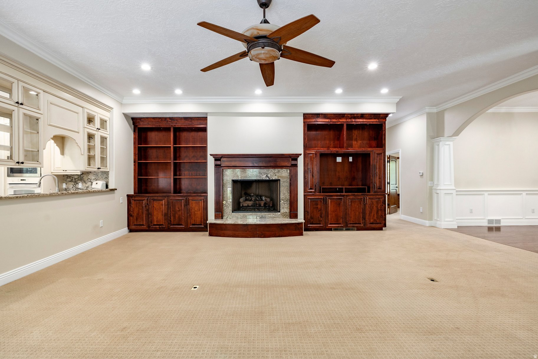 HIDDEN OAK E - Residential