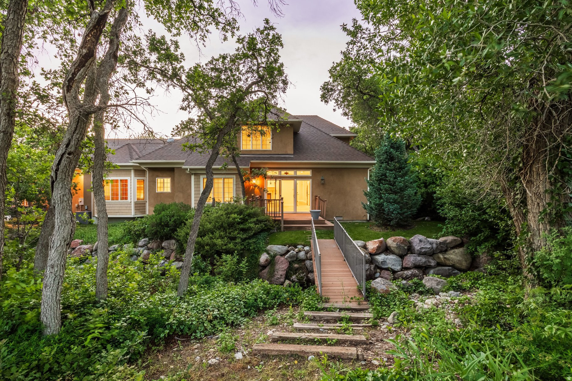 HIDDEN OAK E - Residential