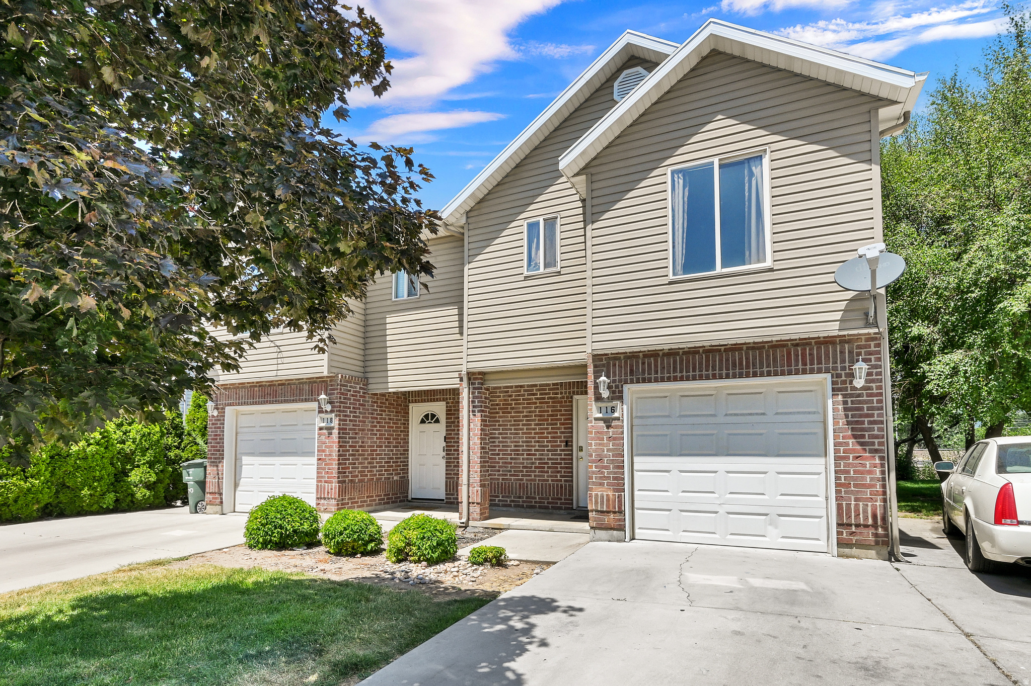 SUNPOINTE COVE COND - Residential