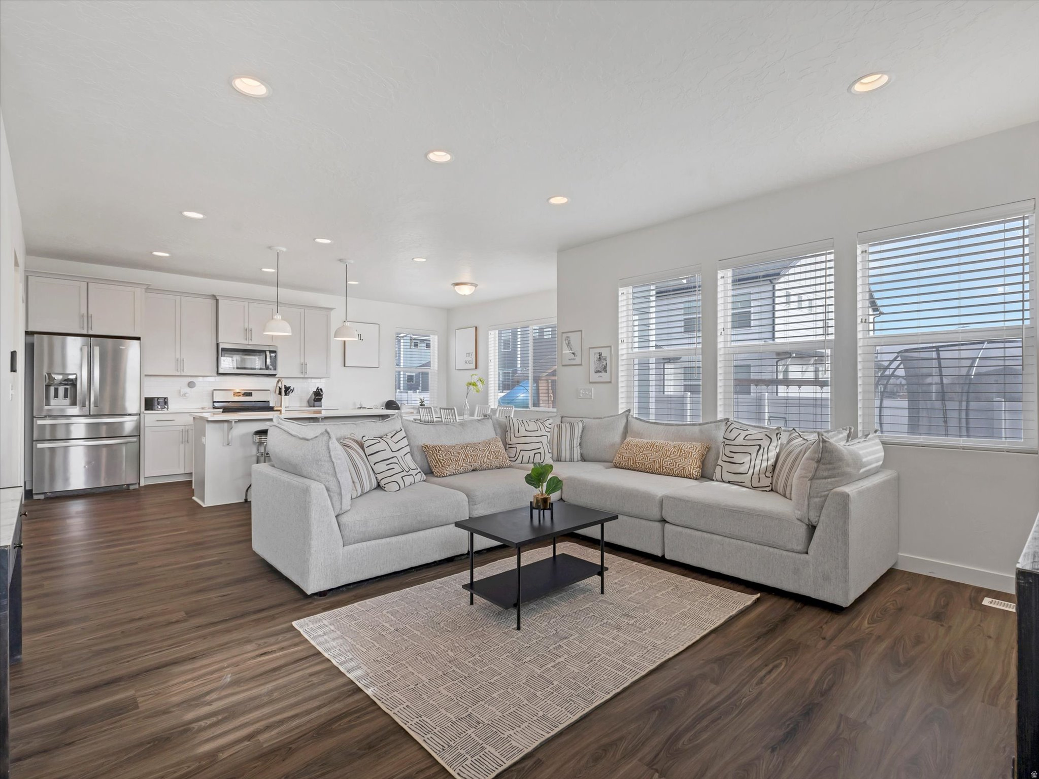 ARROWHEAD - Residential