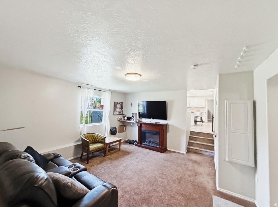 WESTWOOD ESTATES - Residential