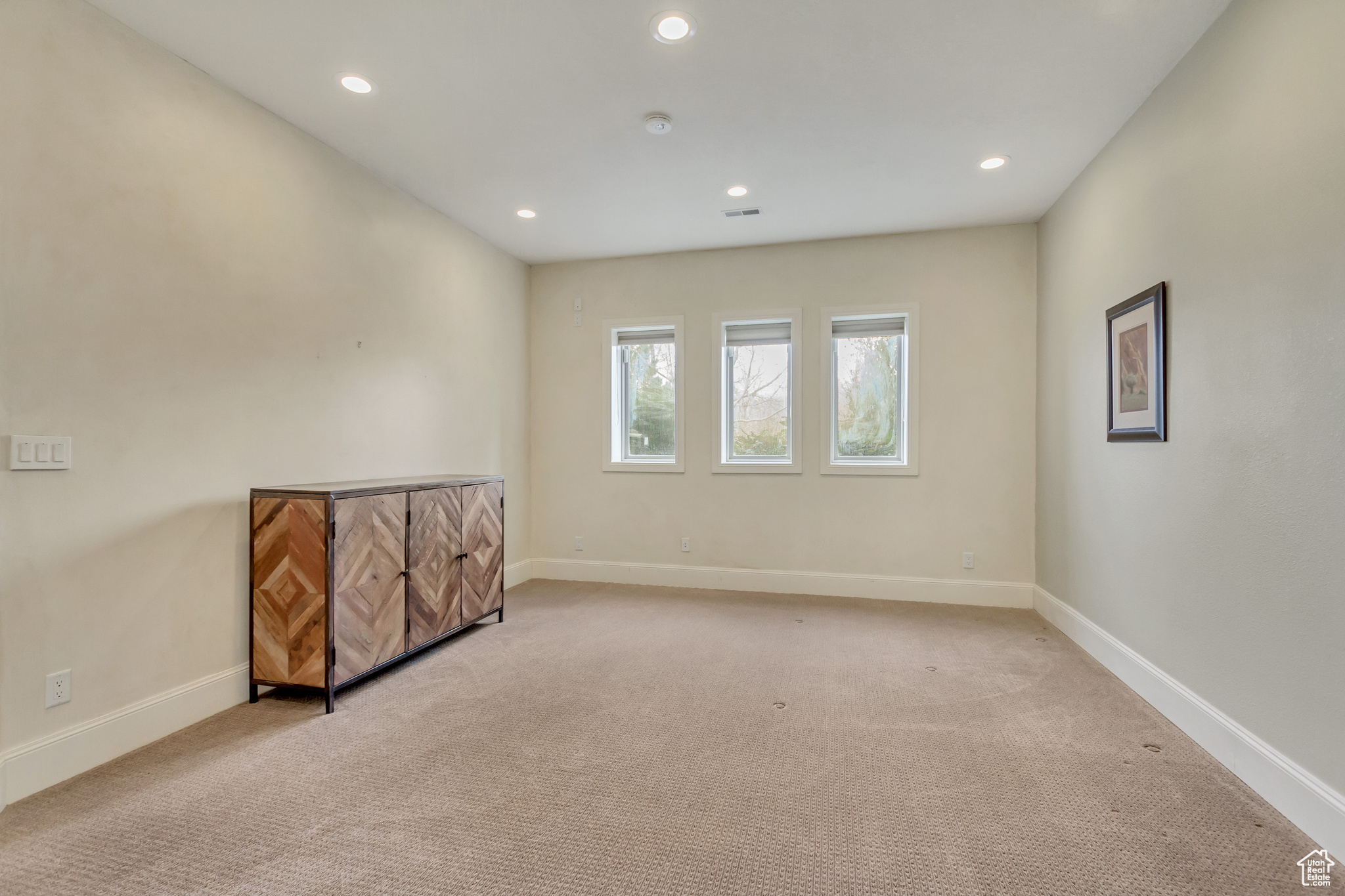 HOLLY VIEW ACRES - Residential