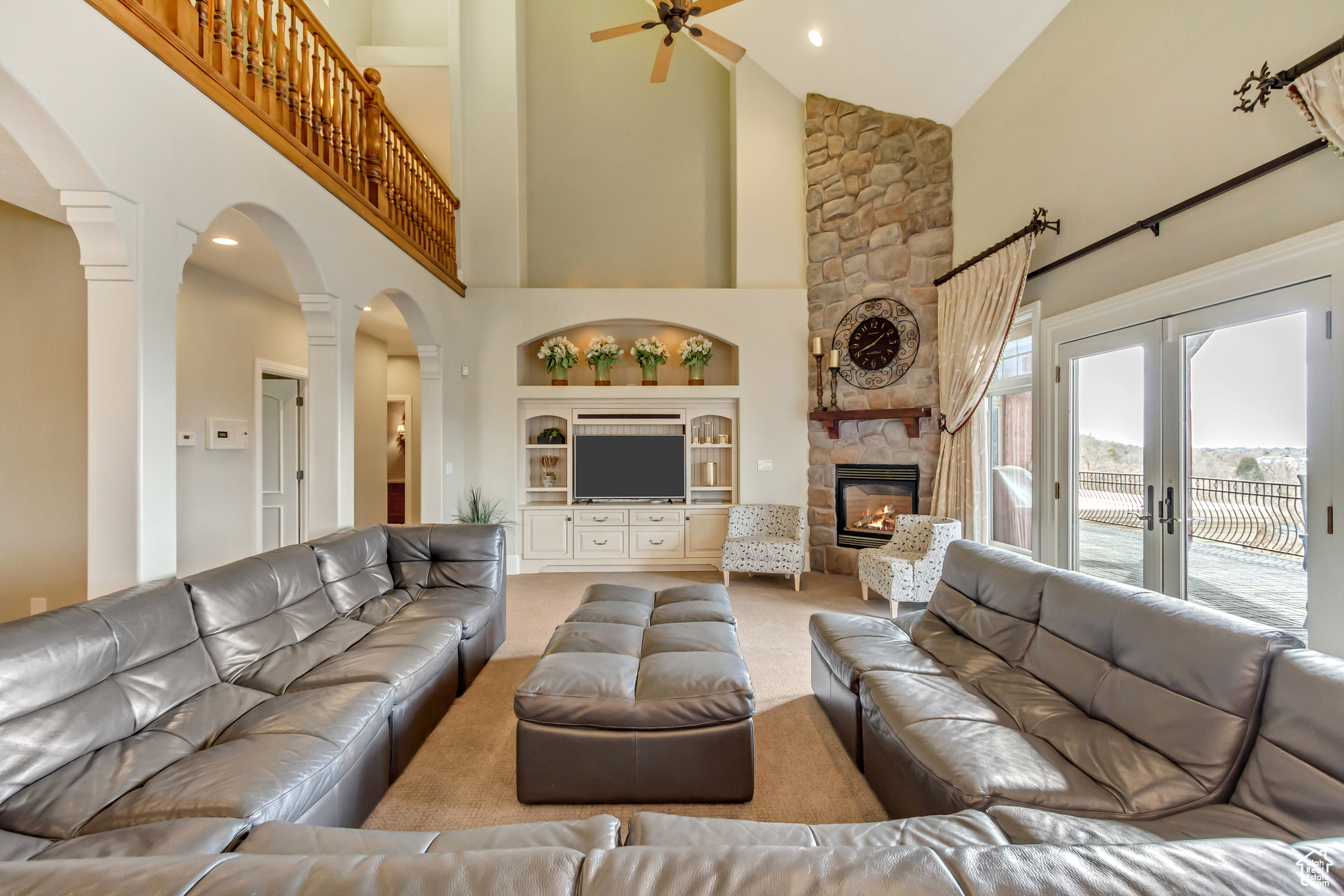 HOLLY VIEW ACRES - Residential