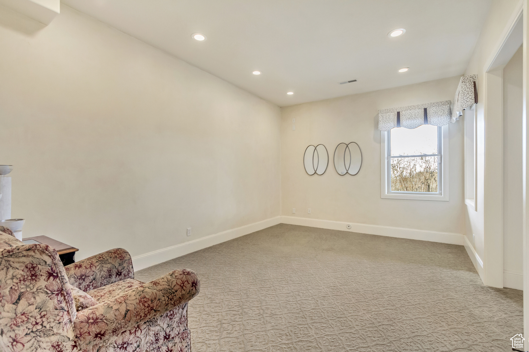 HOLLY VIEW ACRES - Residential