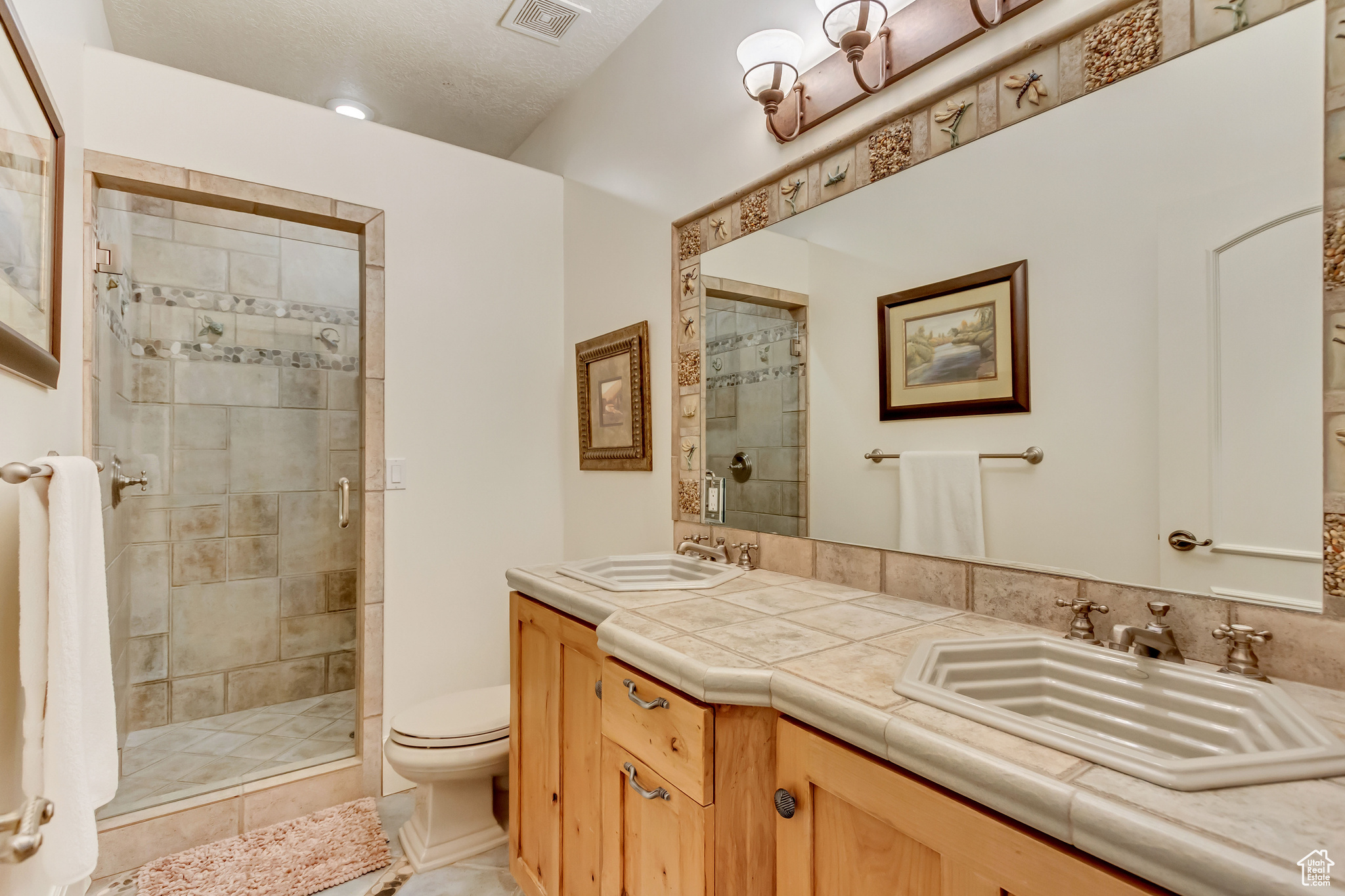HOLLY VIEW ACRES - Residential