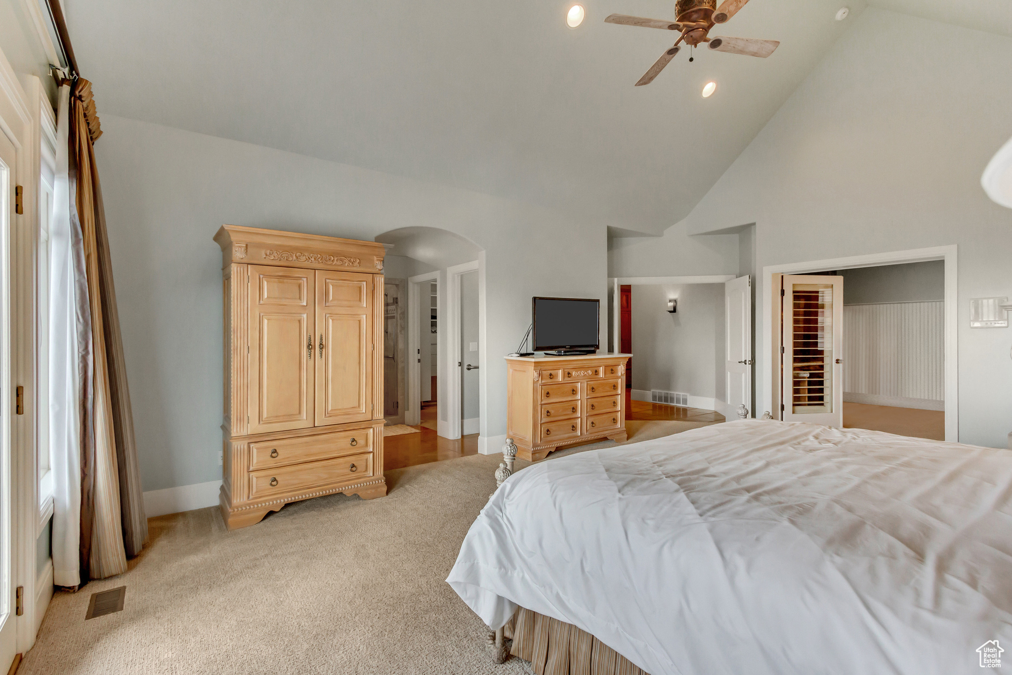 HOLLY VIEW ACRES - Residential