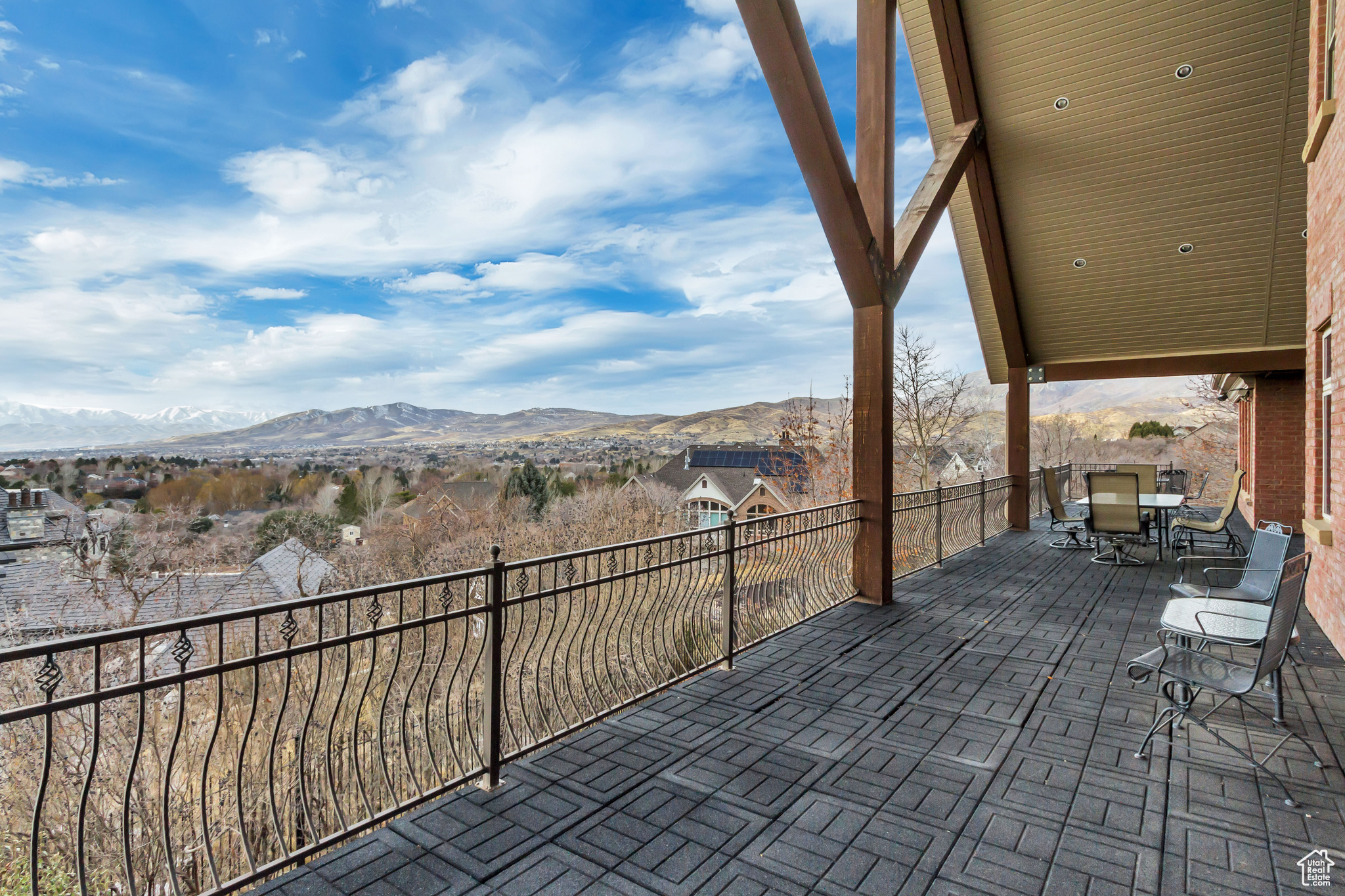 HOLLY VIEW ACRES - Residential