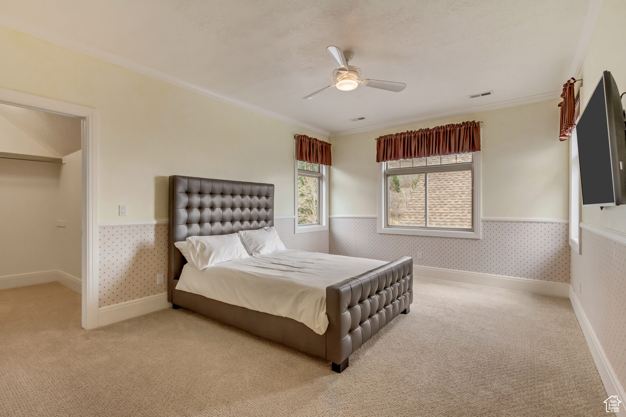 HOLLY VIEW ACRES - Residential