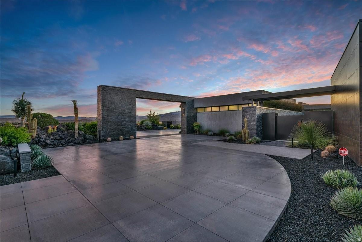 ENTRADA AT SNOW CANYON CHACO WEST PH 3 - Residential