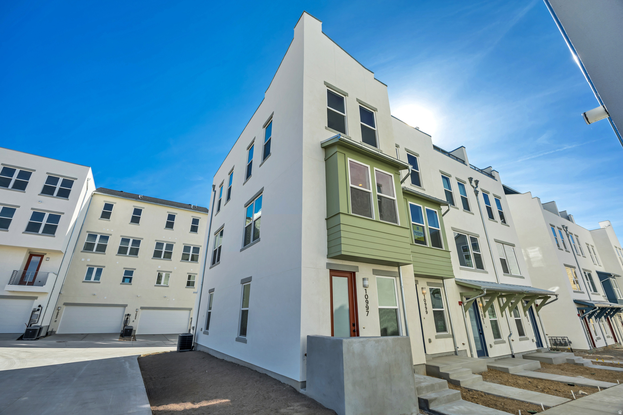 DOWNTOWN DAYBREAK - Residential