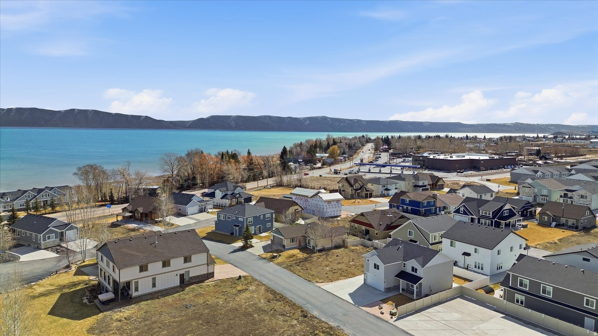 LOCHWOOD - Residential