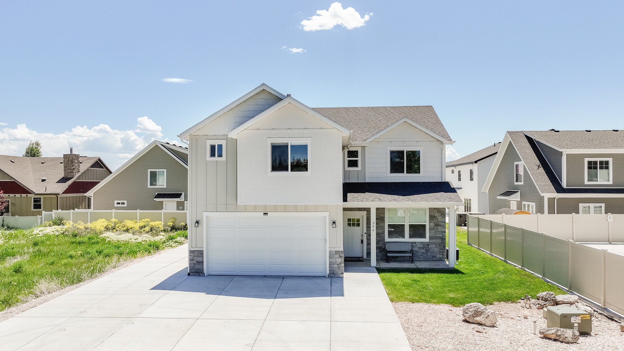 LOCHWOOD - Residential
