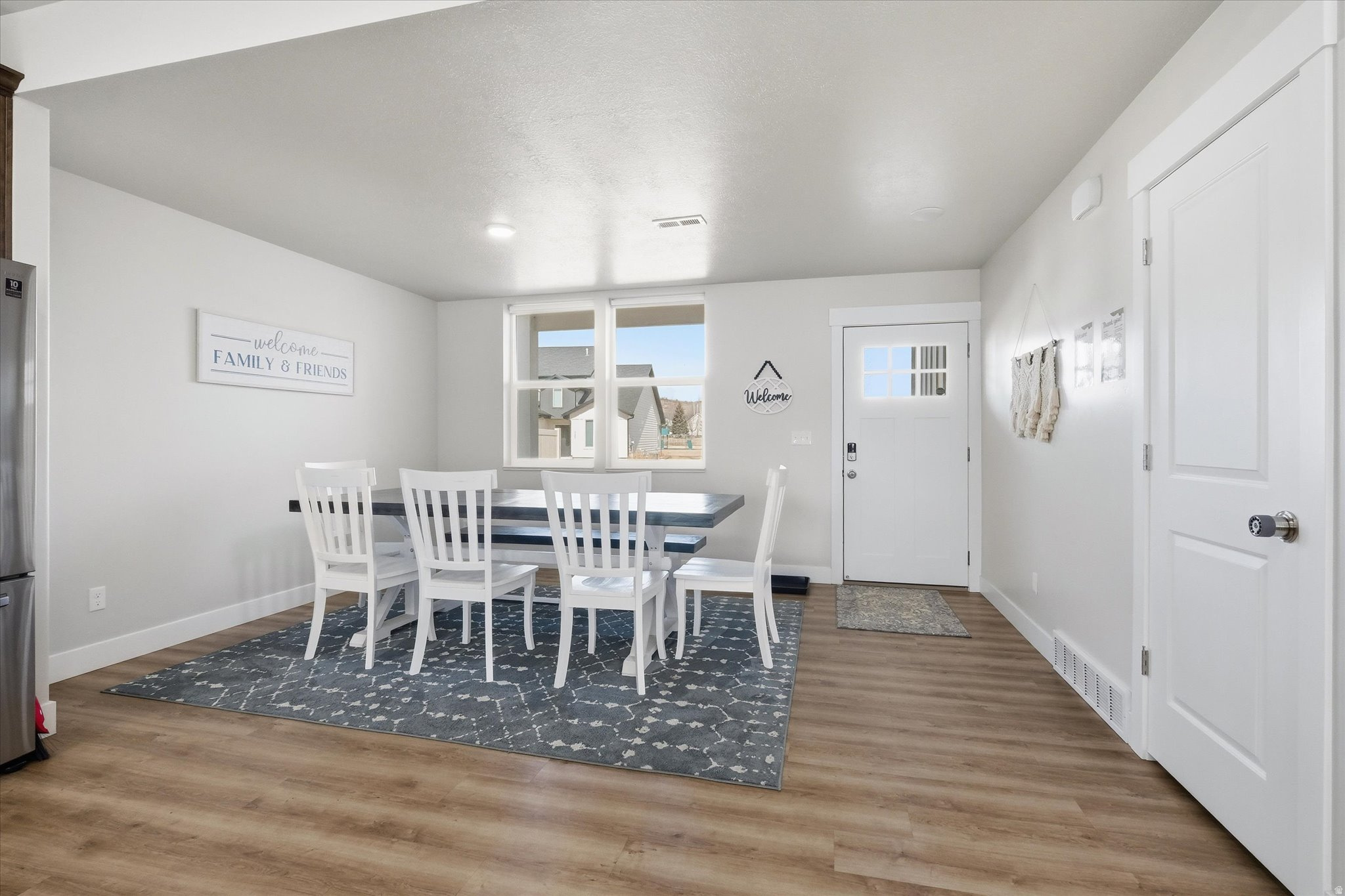 LOCHWOOD - Residential