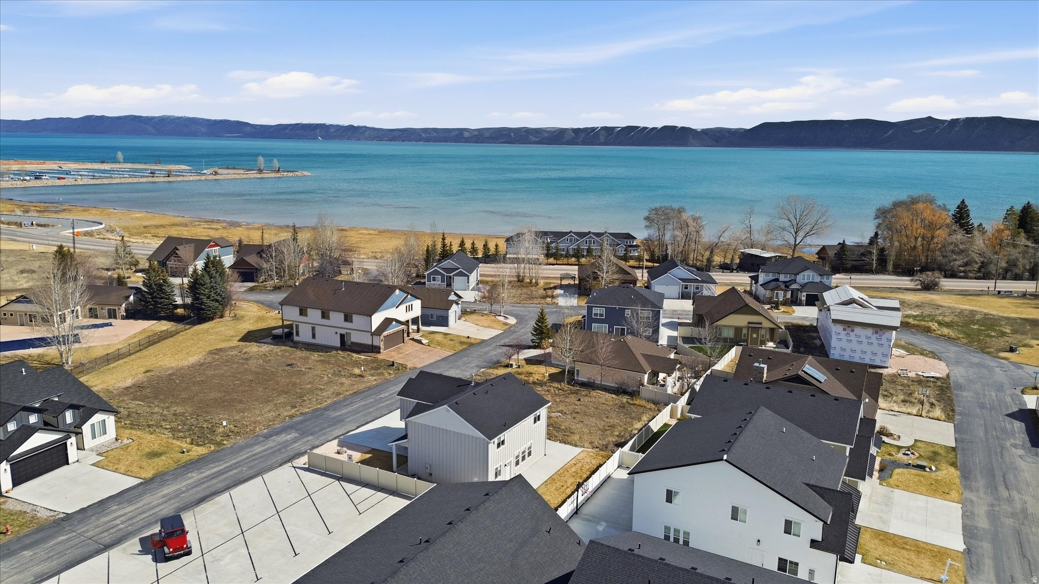 LOCHWOOD - Residential