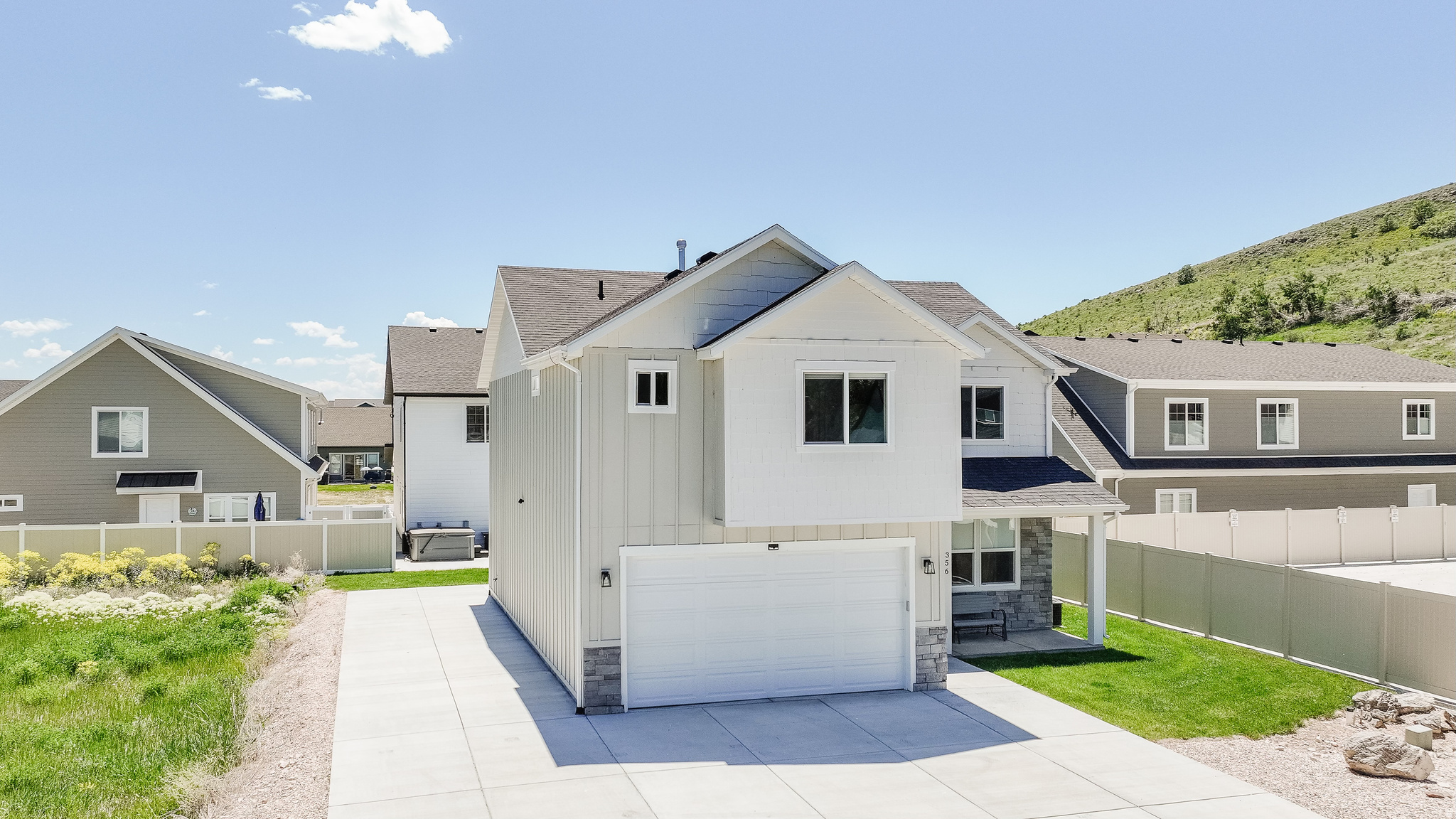 LOCHWOOD - Residential