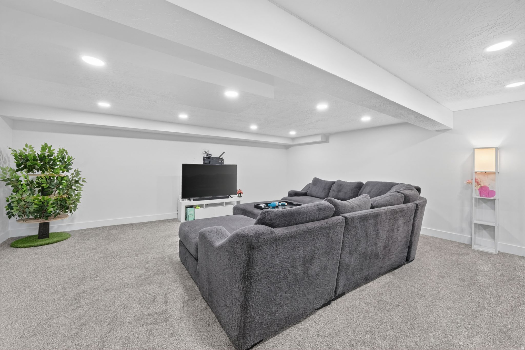 GRAND-DALE ESTATES S - Residential
