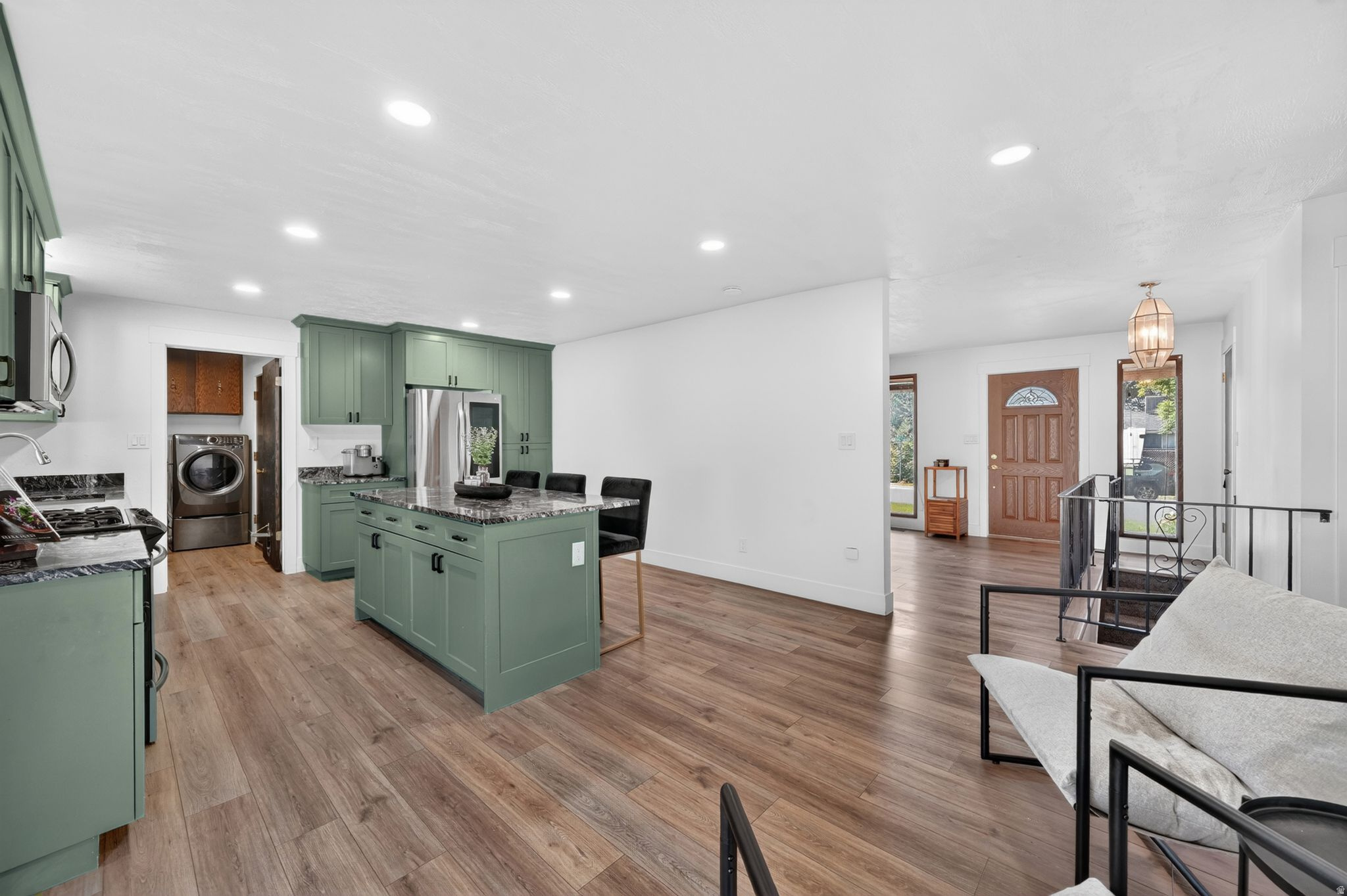 GRAND-DALE ESTATES S - Residential