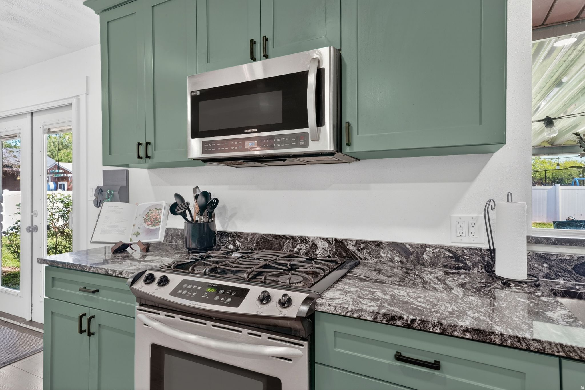 GRAND-DALE ESTATES S - Residential