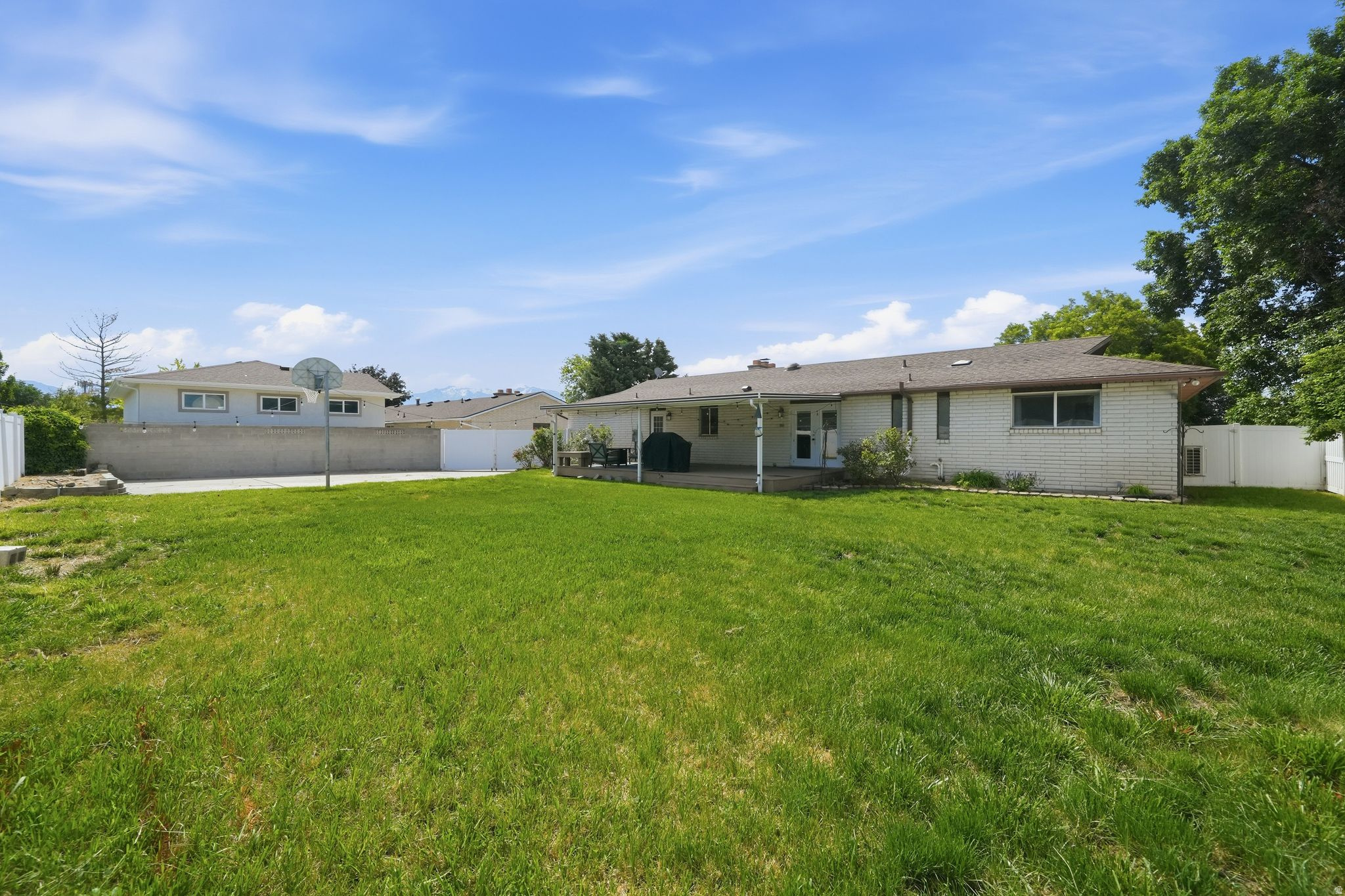 GRAND-DALE ESTATES S - Residential
