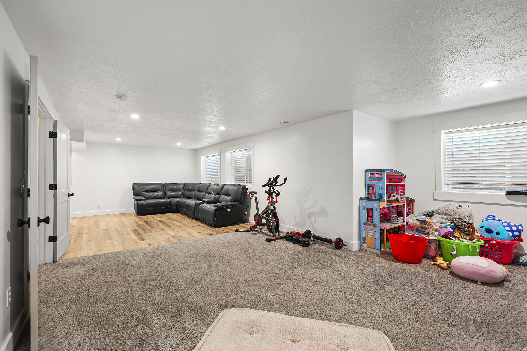 PHEASANT HOLLOW - Residential